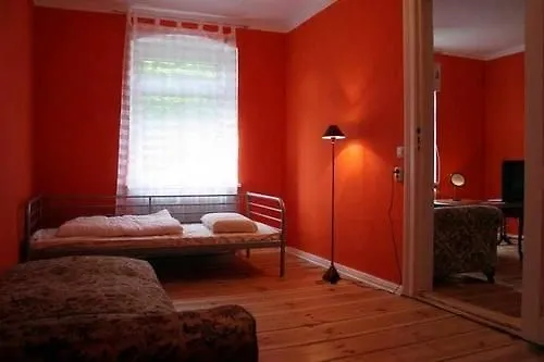 Sleep Cheap Hostel Berlín