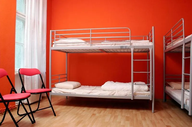 Sleep Cheap Hostel Berlijn 0*,